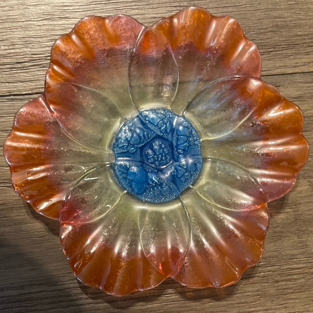 3 Sydenstricker Glass Dishes - Picture 7 of 11
